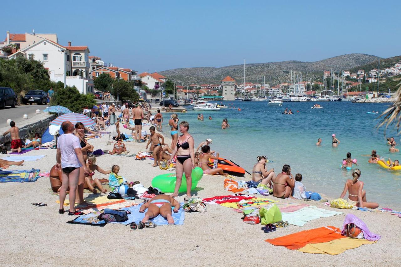 Apartments And Rooms With Parking Space Marina, Trogir - 5953 Eksteriør billede