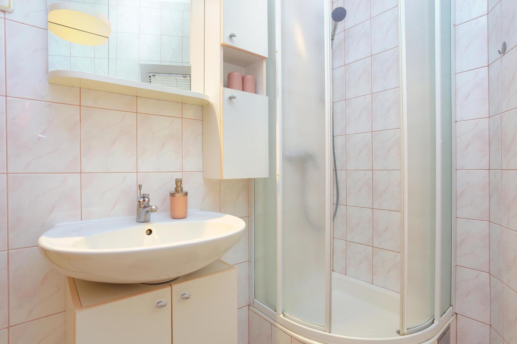 Apartments And Rooms With Parking Space Marina, Trogir - 5953 Værelse billede